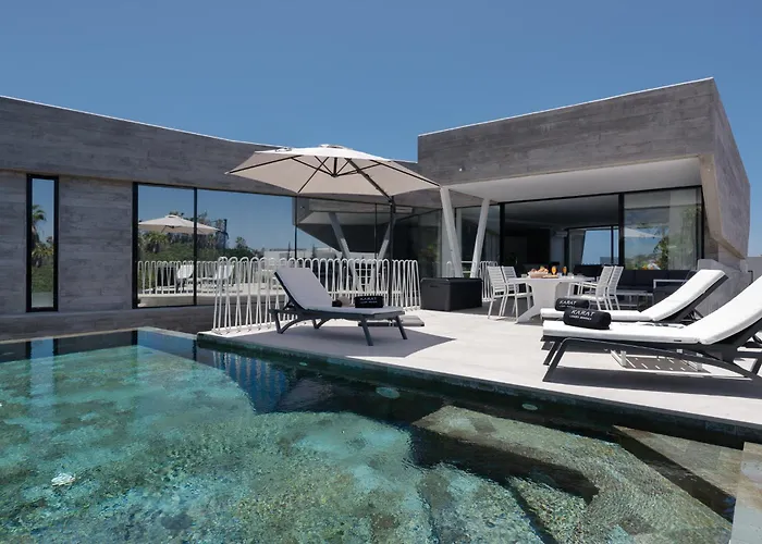 Karat Calypso Βίλα